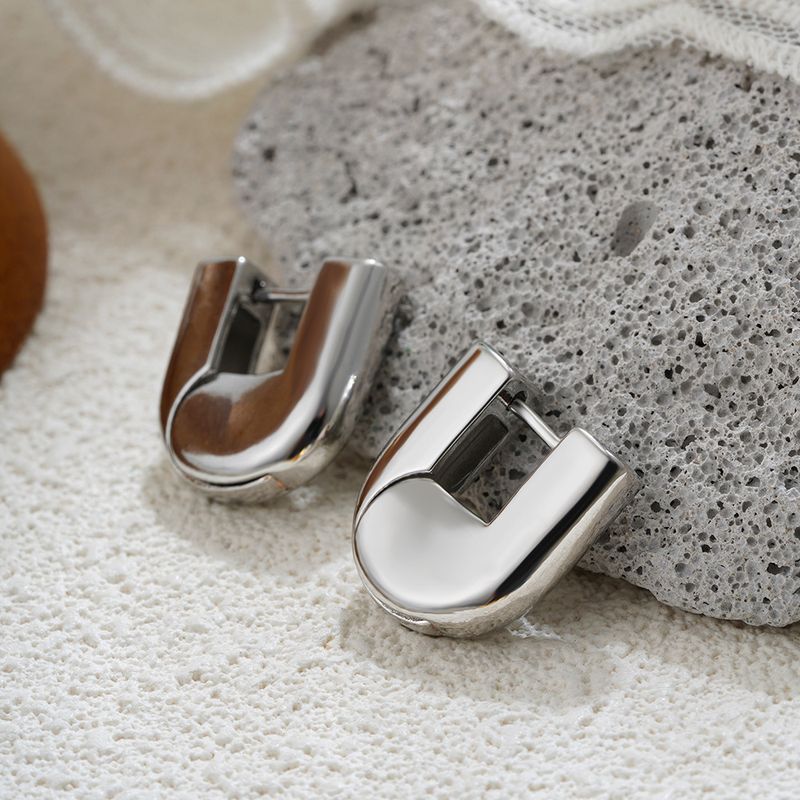 Unisex Simple Geometric U Shaped Earrings For Women With Cold Temperament Metal Niche Versatile Earrings_voghion.com