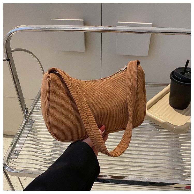 Borsa a tracolla da donna piccola in velluto a coste, nuova moda primavera estate 2023, lotto misto_voghion.com