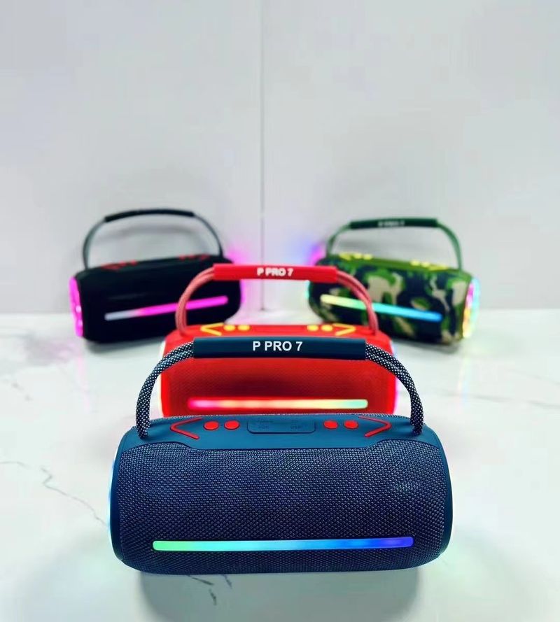 Subwoofer portabil pentru exterior P PRO7, cu lumină colorată Bluetooth BOOMBOX, difuzor dual, cu lumină, pentru exterior_voghion.com