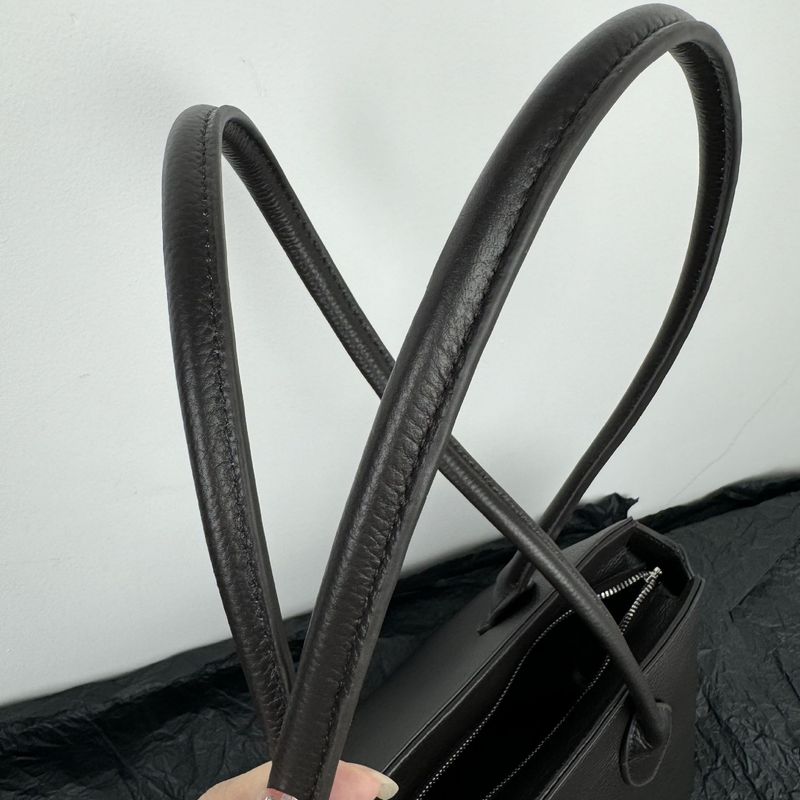 2024 Genuine Leather Simple Style Shoulder Senior Sensory Communication, Hardworking Handbag, Large Capacity Handbag_voghion.com