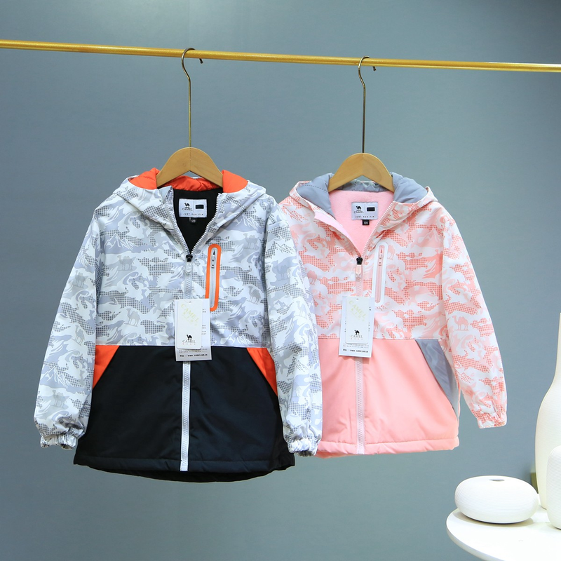 Boys and girls warm jacket children's hooded outdoor camouflage splicing punching jacket outdoor waterproof windproof tops_voghion.com