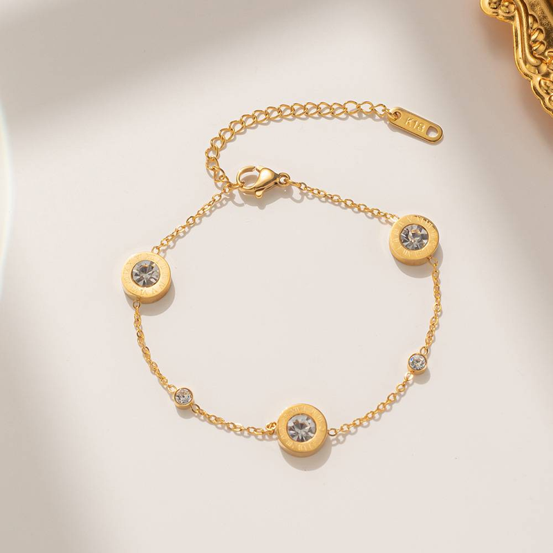 Damesmykker Let Luksus Høj Kvalitet Lille Diamant Romersk Titanium Stål Armbånd Kvindelig Mode Udsøgt Kæreste Enkel Kold Stil Håndsmykker_voghion.com