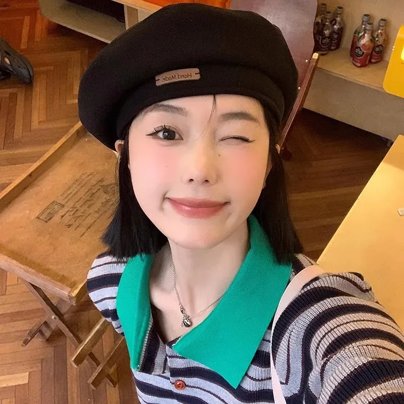 Neuheiten Herbst Winter Neue süße kühle leichte Wollmützen Mode Britischer Künstlerstil Retro Vielseitige Baskenmützen für Frauen_voghion.com