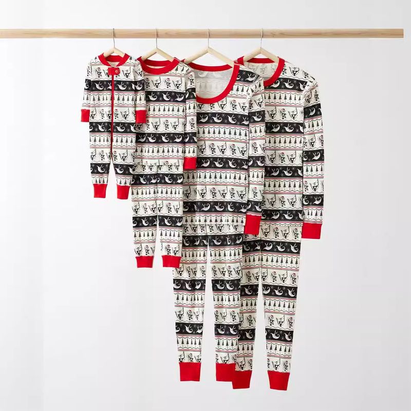 Whimsical Christmas Family Matching Pajama Set – Ultra-Soft Polyester Sleepwear With Playful Prints For Parents & Kids_voghion.com