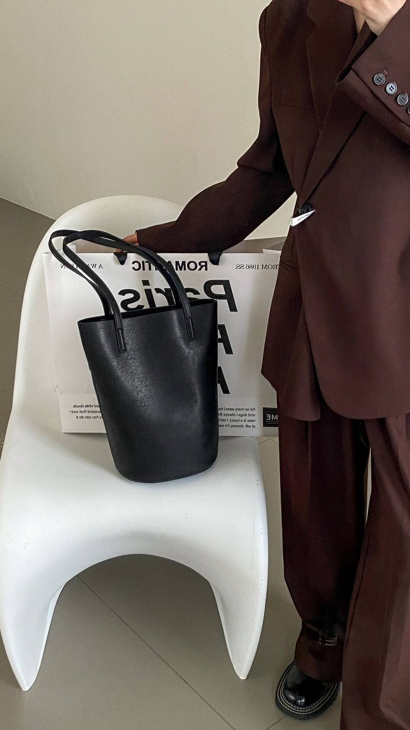 Handtasche One-Shoulder Unterarm Damen Tasche pflanzlich gegerbtes Leder Nischendesign Pendlertasche_voghion.com
