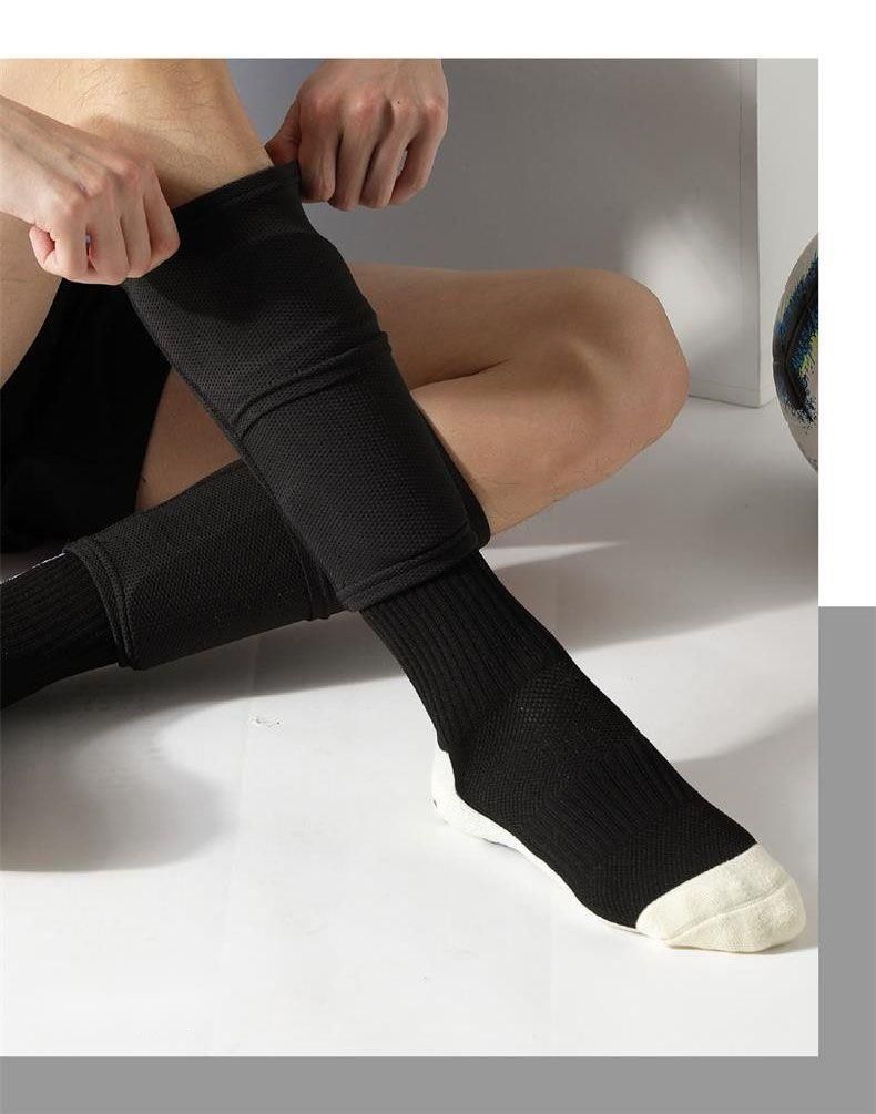 Calzini da calcio corti a doppio strato traspiranti con protezioni per le gambe, da uomo, da abbinare a partite professionali_voghion.com