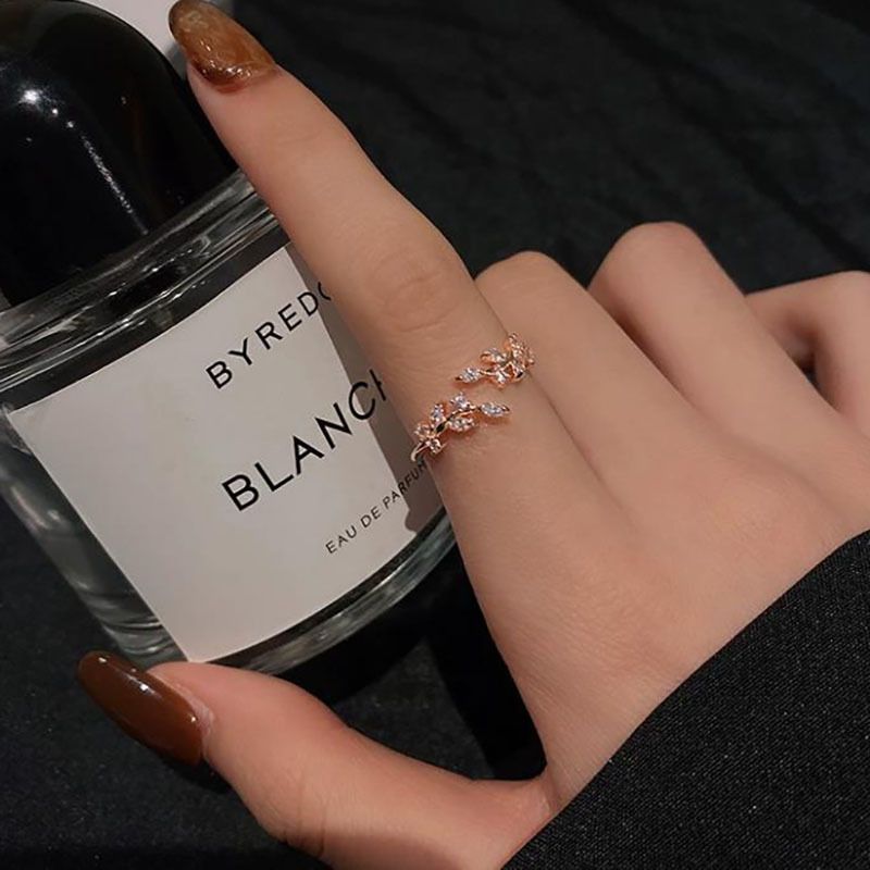 Kristallblattring Damen Instagram Trendy Mode Persönlichkeit Leichter Luxus Kleiner und eleganter Designsinn Offener Index_voghion.com