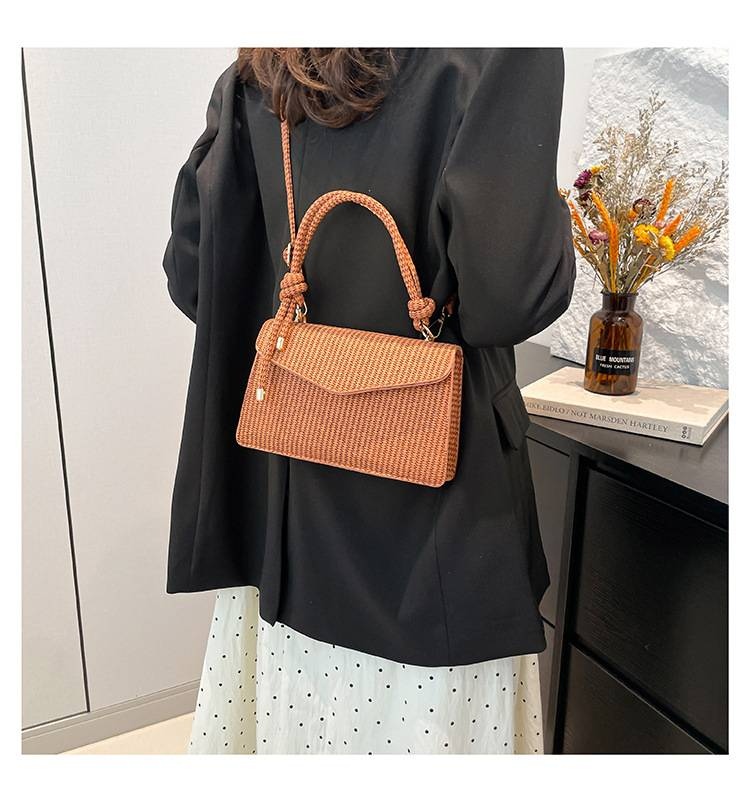 Mode im westlichen Stil Handtasche Tasche weibliche 2025 neue lässige einfache Schulter geschlungen Pendler kleine Tasche_voghion.com