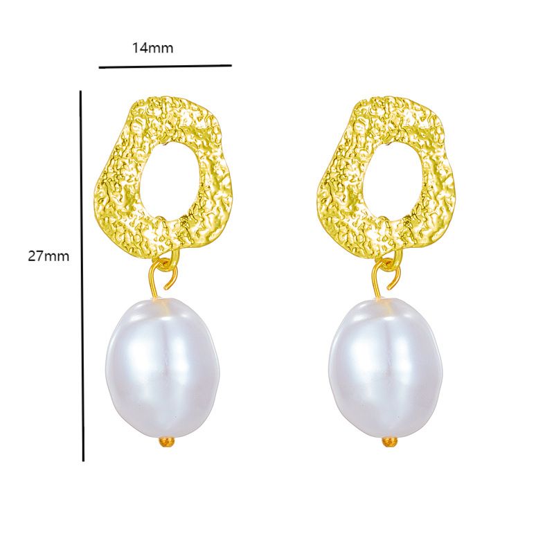 French shaped pearl earrings vintage fashion exaggerated earrings pearl earrings women_voghion.com