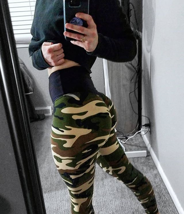 Women clothing yoga butt lift camouflage print hip yoga pants sports pants leggings_voghion.com