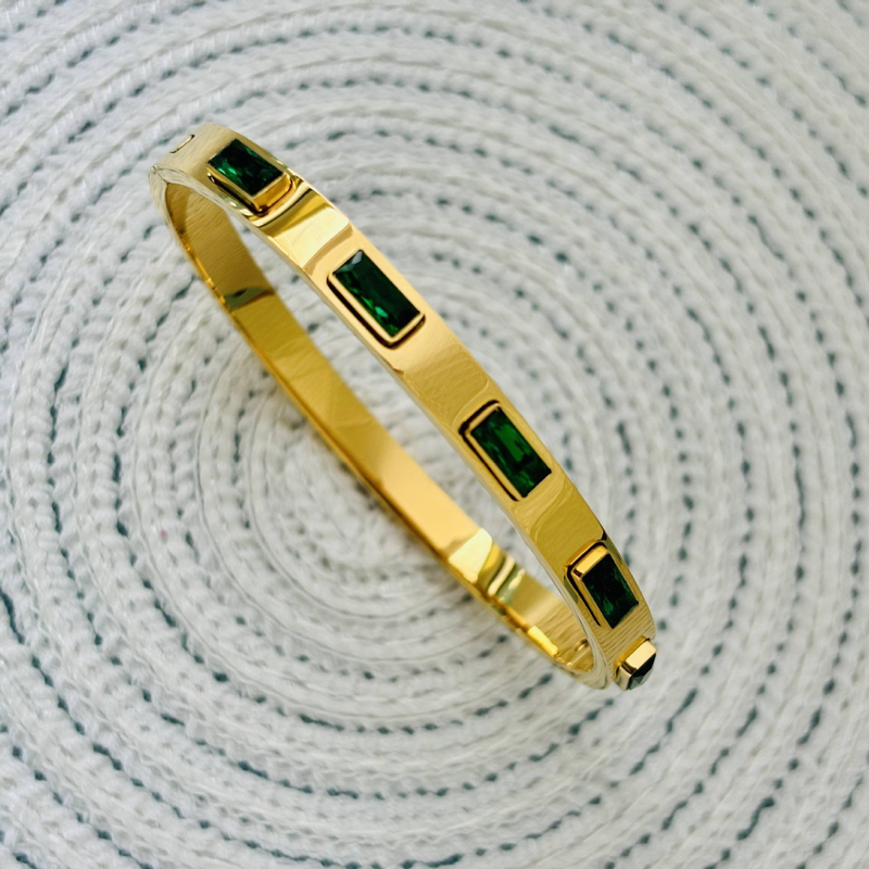 Sieradenset voor dames, modieus, gegalvaniseerd titaniumstaal, groene zirkonia, groot merk, diamant, schaakbordontwerp, armband, stapelarmband_voghion.com