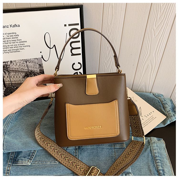 Di alta qualità per le donne 2024 nuova borsa a secchiello casual semplice e di grande capacità da donna, borsa a tracolla con tracolla larga_voghion.com