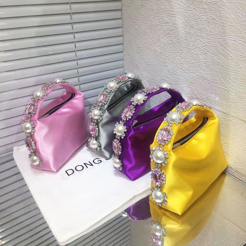 Borsa da sera a mano con pochette in raso di perle e fiori tempestati di diamanti, nuova e trendy per le donne_voghion.com