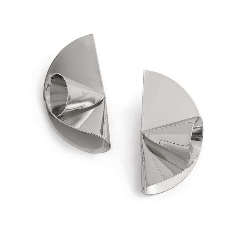 Personality metal geometric texture hollow earrings female irregular twisted glossy earrings earrings_voghion.com