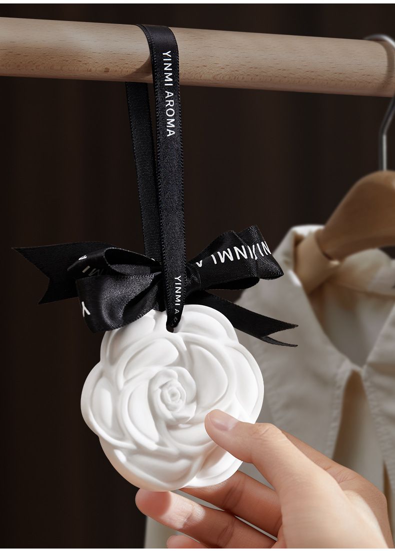 Camellia Scented Wax Tablets Room Fragrance Car Deodorization Solid Gypsum Scented Tablets Pendant Wardrobe Wardrobe Deodorization_voghion.com