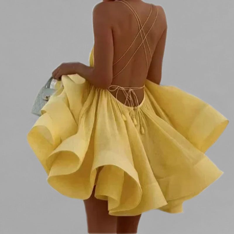 Collection printemps 2025 Cross-Border : Robe bouffante plissée à bretelles, dos nu et col en V, inspirée de la mode européenne et américaine._voghion.com