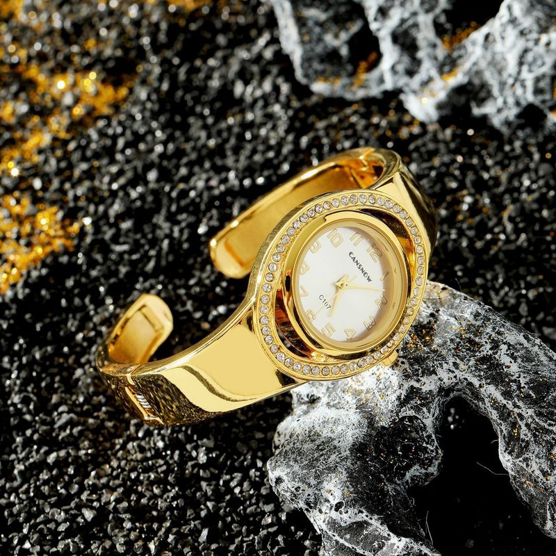 Orologio al quarzo di lusso da donna impreziosito da diamanti, design elegante, cronometraggio di precisione, regalo per fidanzata e amante_voghion.com