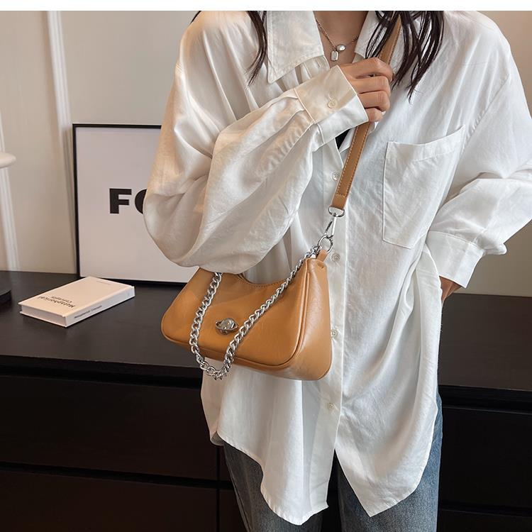 Super beliebte Nischendesign-Tasche 2023 neue Damentasche beliebte vielseitige Umhängetasche Einzelschulter-Unterarmtasche_voghion.com