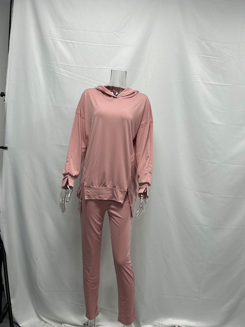 Completo elegante da donna con felpa con cappuccio e leggings con orlo diviso - Miscela di poliestere e spandex traspirante per allenamento e streetwear (diversi colori e taglie)_voghion.com