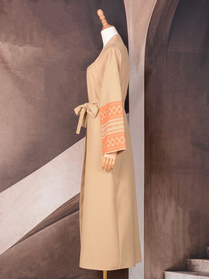 Sieviešu apģērbs Abaya Tuvo Austrumu musulmaņu modes elegants kardigans izšūta kleita sieviešu halāts_voghion.com