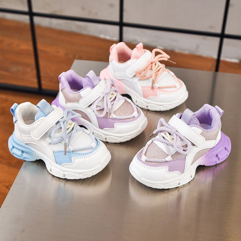 Chaussures de sport coréennes pour filles, printemps-automne 2025, chaussures de course à LED pour enfants, semelles souples, vente en gros_voghion.com