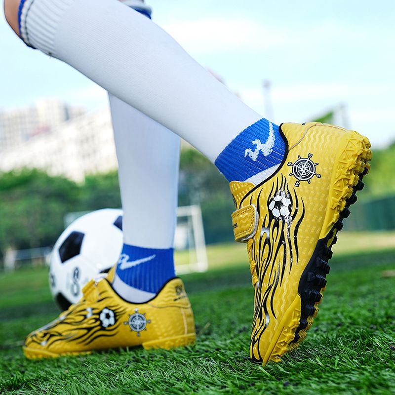 Velcro Children's Long Spike Soccer Shoes Outdoor Primary And Secondary School Students Shredded Spike Training Shoes Youth Sports Shoes_voghion.com