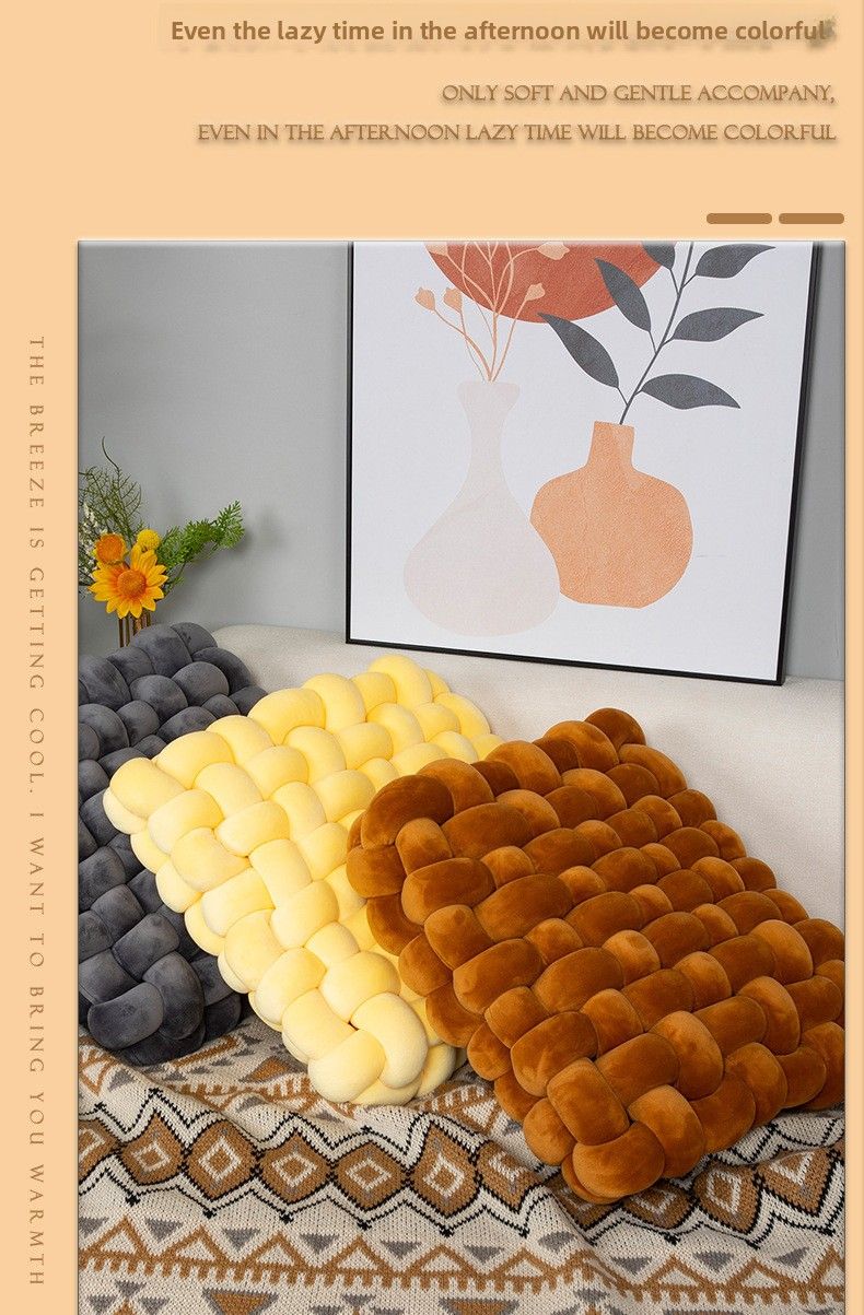 Sedia intrecciata quadrata INS in stile nordico con pavimento in tatami Bay Widow, schienale Iteret Celebrity, seduta morbida_voghion.com