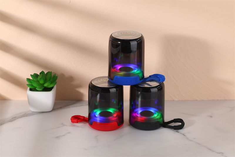 TG314 speaker, outdoor portable LED light card, USB flash drive, FM subwoofer gift, Bluetooth speaker_voghion.com
