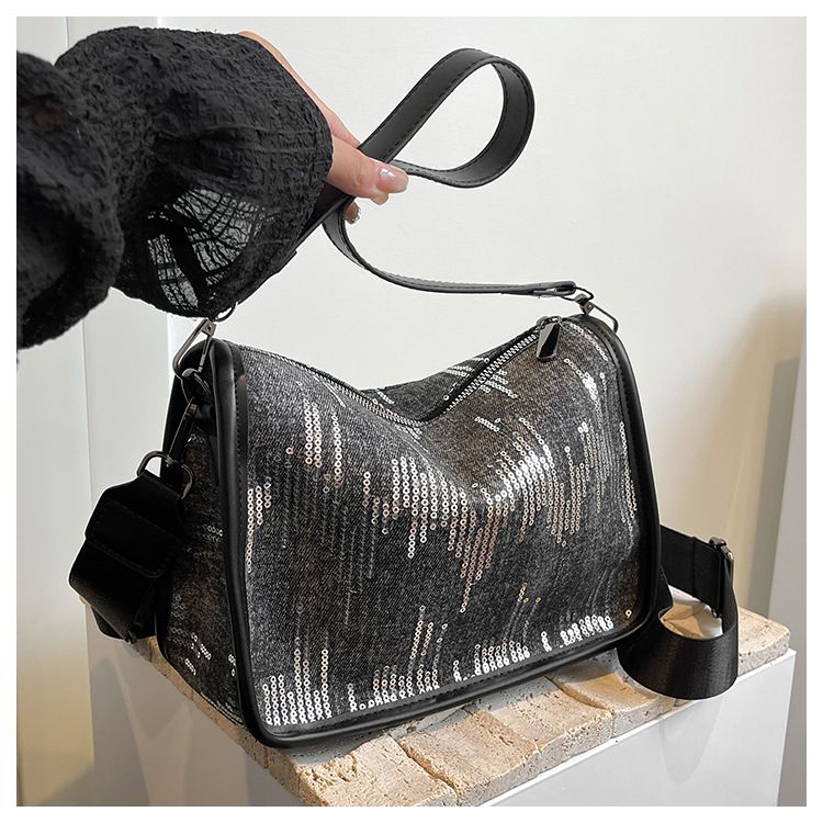 Borsa a tracolla piccola con paillettes blu di alta qualità per donna 2024, nuova e alla moda, da portare sotto le ascelle, in denim_voghion.com