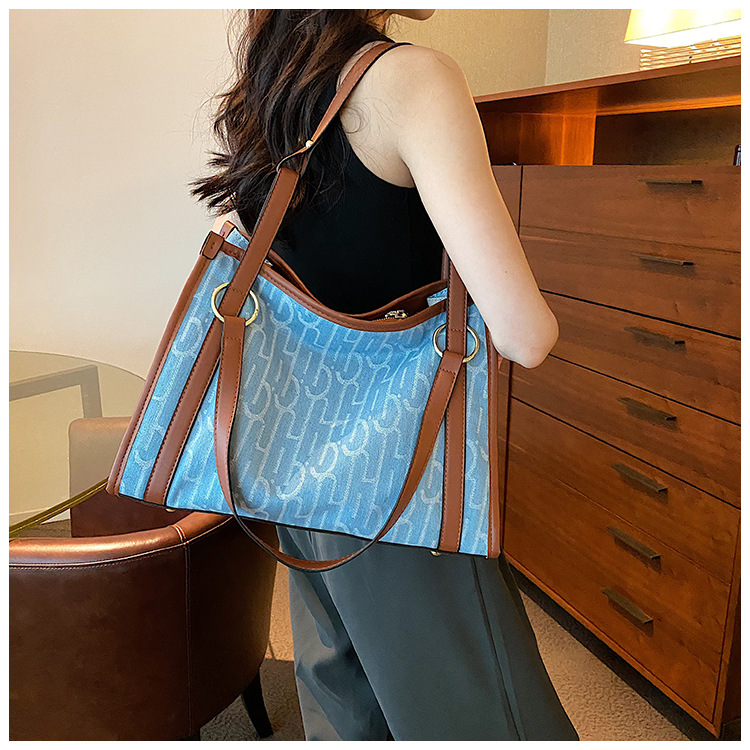 Bolsa feminina 2023 nova retro denim cor contraste bolsa de ombro grande capacidade de alta qualidade trabalho viajar sacola_voghion.com