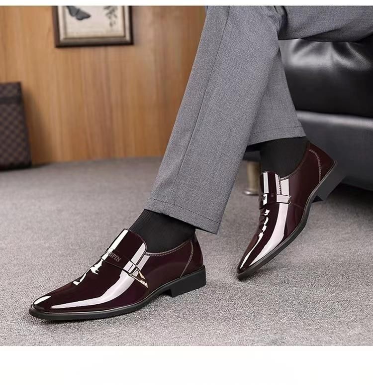 Scarpe da uomo in pelle con punta a punta, stile britannico, casual, business e formale, di grandi dimensioni, 2025_voghion.com