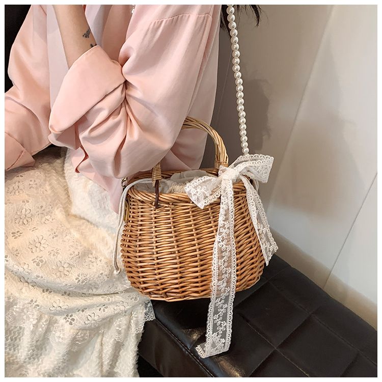Borsa di paglia Borsa intrecciata Borsa da spiaggia Fairy Borsa di paglia per le vacanze Borsa da donna in rattan Borsa a tracolla con catena di perle Intreccio_voghion.com