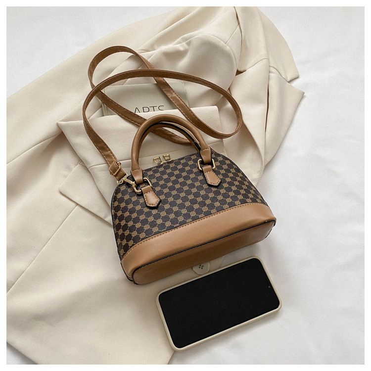 Versatile Lingge Shell for Women Bags 2023 Summer New Fashion Splicing Single Shoulder Crossbody Bag_voghion.com