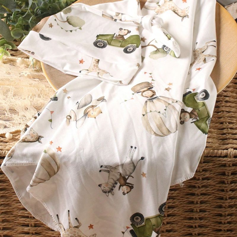 Ylsteed Bear Print Newborn Photography Wrap Blankets Matching With Hats Infant Photography Props Cartoon Picture Shoot Swaddle_voghion.com