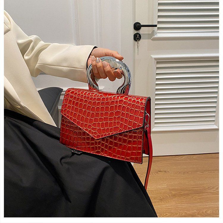 Advanced Crocodile Pattern for Women 2024 New Fashionable and Versatile Crossbody Bag, Stylish Handheld Small Square Bag_voghion.com