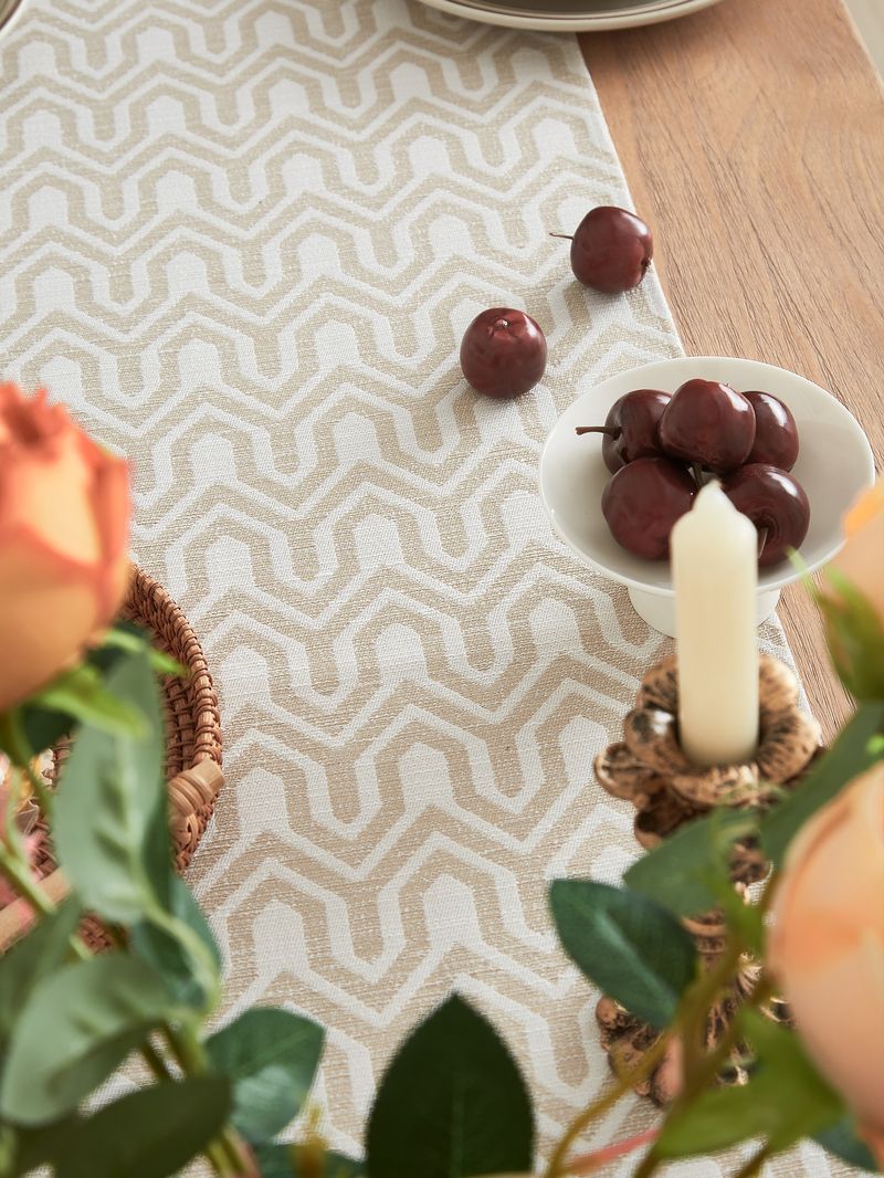 Couchtisch Kontrastmuster Garngefärbter Tischläufer Beige Wellenquaste Gewebte Tischdecke_voghion.com