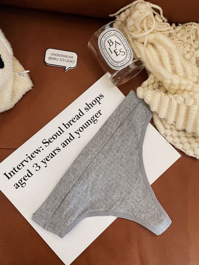 Women's thong pure cotton sexy pure desire breathable solid color fitness sports large size comfortable simple women's T-pants_voghion.com