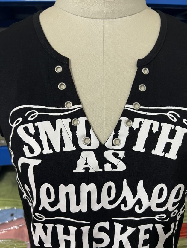Women's clothing trade women's small vest hot-selling interesting letter printing fashion V-neck sleeveless T-shirt_voghion.com
