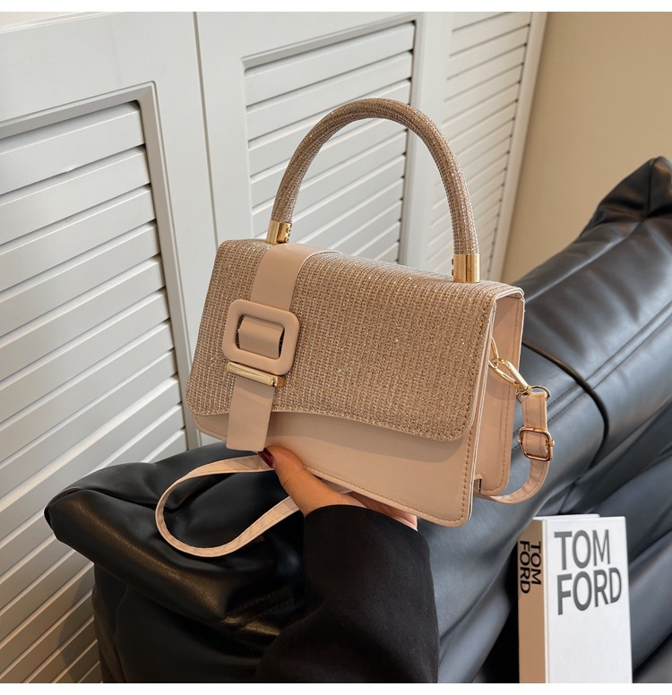 Neue Gürtelschnalle, trendige Handtasche mit einzigartigem Design, einfache und modische Umhängetasche für Damen_voghion.com