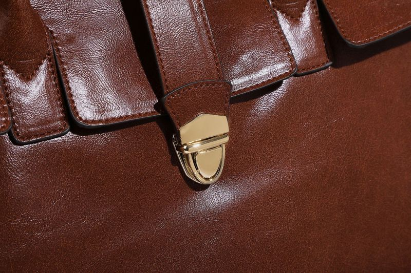 Damen 2024 Neue trendige Luxus-Einkaufstasche mit großem Fassungsvermögen, lässige Retro-Handtasche für offizielle_voghion.com