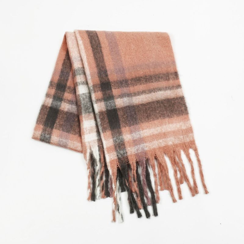 Écharpe à carreaux en mohair pour femme, châle d'hiver chaud et épais à carreaux avec franges, élégant et polyvalent, idéal pour le bureau décontracté._voghion.com