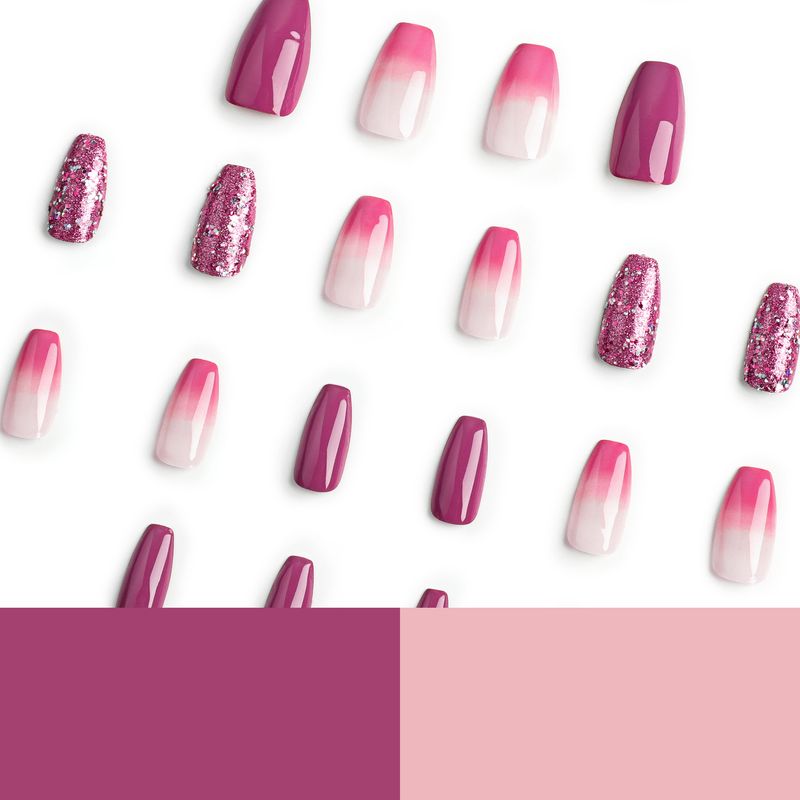 Rüstung tragen, rosa Farbverlauf, lila Glitzer, kurze Patches, Nagelprodukte_voghion.com