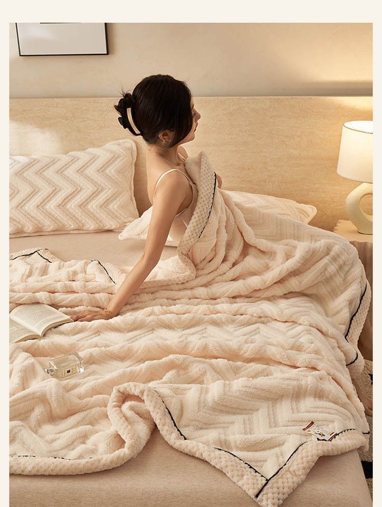 2025 New Autumn Winter Taffeta Three-Layer Jacquard Thickened Warm Velvet Solid Color Throw Sofa Air Conditioning Blanket_voghion.com