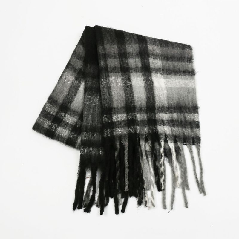 Écharpe à carreaux en mohair pour femme, châle d'hiver chaud et épais à carreaux avec franges, élégant et polyvalent, idéal pour le bureau décontracté._voghion.com