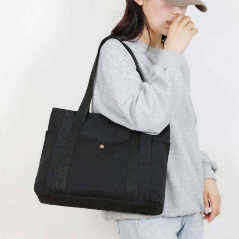 Large Capacity Tote Canvas Bag For Work And Outings, High-Quality, Commute-Friendly, Versatile, Literary Student Style Book Single Shoulder Canvas Bag_voghion.com