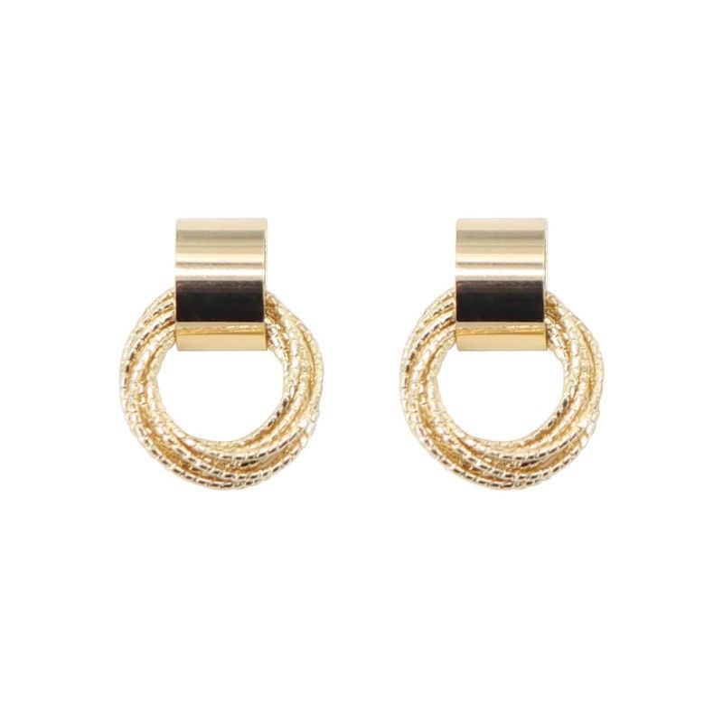 Orecchini da donna in stile europeo e americano orecchini personalizzati di design di fascia alta orecchini temperamento orecchini a cerchio retrò all'ingrosso_voghion.com