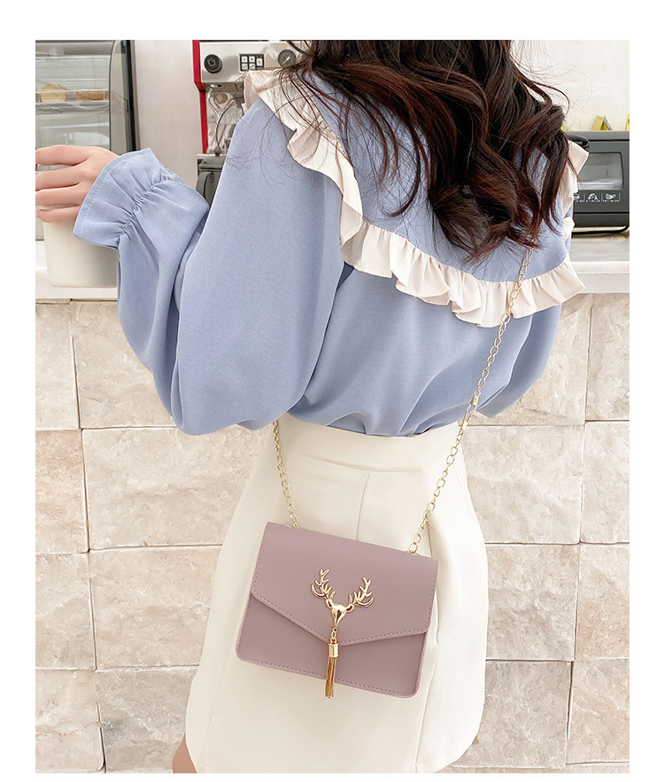 Borsa 2023 Borsa piccola alla moda Nuova borsa a tracolla in hardware con nappa di piccoli cervi Borsa a tracolla personalizzata_voghion.com