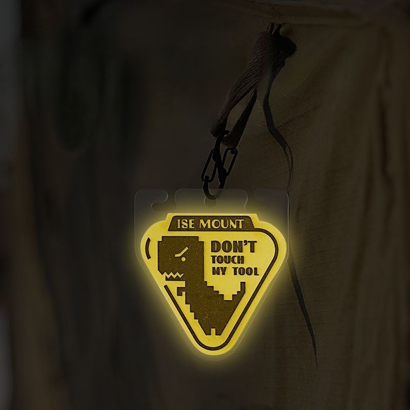 Panneau d'avertissement de camp lumineux nocturne en PP portable, panneau fluorescent réfléchissant, drapeau lumineux triangulaire, nouveau camping_voghion.com