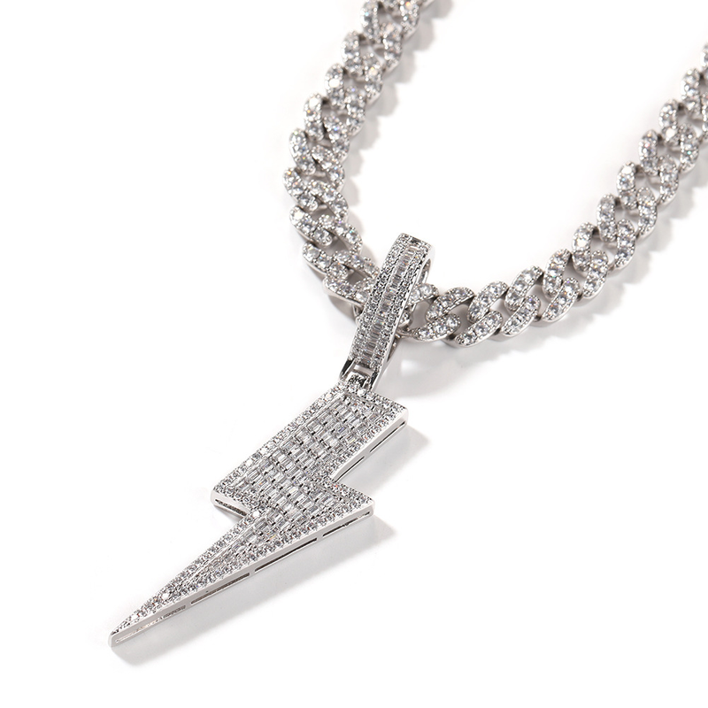 Lange Herren-Halskette mit T-förmigem Anhänger und Zirkonia im Hip-Hop-Stil mit Blitzmotiv, minimalistische geometrische Kette für Streetwear und Lagenlook_voghion.com