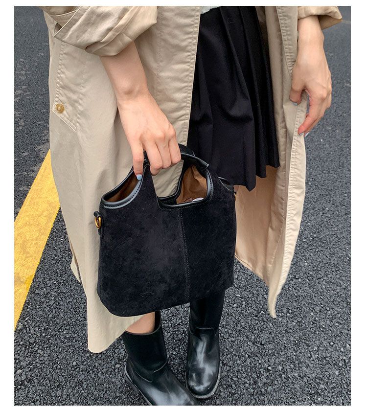 Borsa a secchiello con tracolla singola versatile in pelle scamosciata da donna, nuova moda 2025, borsa a mano Melad_voghion.com